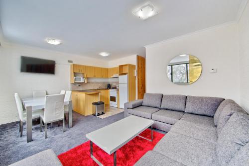Η κουζίνα ή μικρή κουζίνα στο Snow Ski Apartments 08