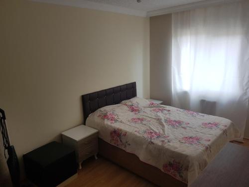 Yellow Appartment in Istanbul