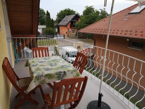 Μπαλκόνι ή βεράντα στο Atlantika Apartman