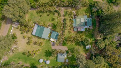 Vaade majutusasutusele Anson Bay Lodge linnulennult