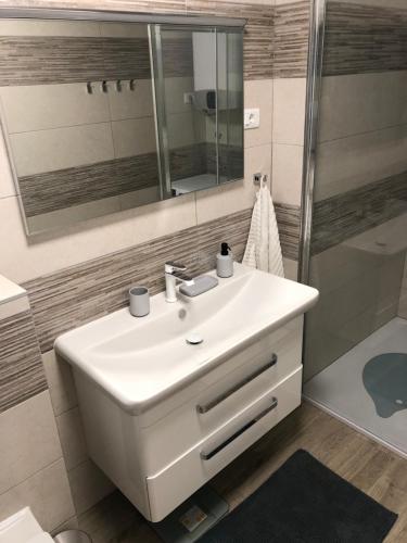 Pula Center Seaview Apartment