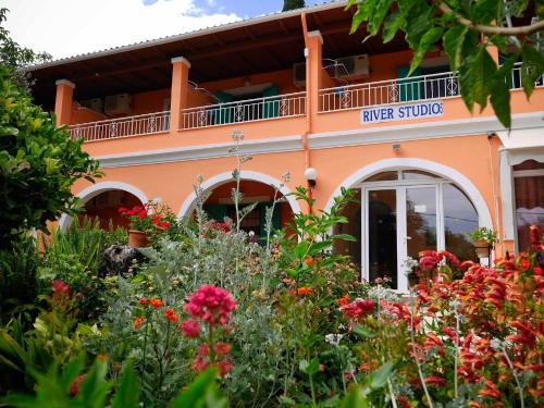 Gallery image of River Studios in Paleokastritsa