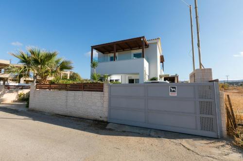 Fotografie z fotogalerie ubytování Villa Elena Beach v destinaci Pigianos Kampos