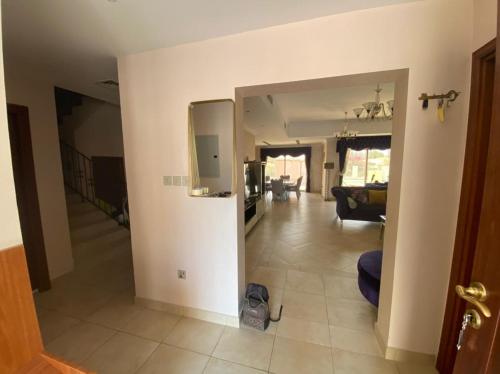Фотография из галереи Spacious Villa Al Hamra Village with gulf and Golfcourseview with weekly and monthly stay offers в Рас-эль-Хайме