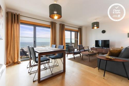 Expo Panoramic Views by Homing, Amadora, Portugal
