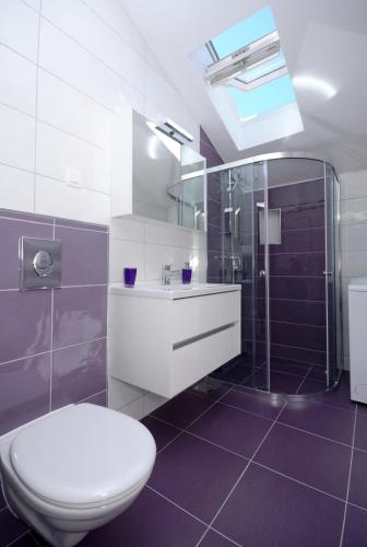 Ένα μπάνιο στο Pavao Apartments