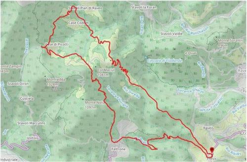a map with a red trail on it at Casa Vacanze IL BEARČ in Feltrone