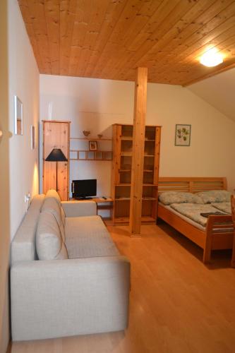 Posteľ alebo postele v izbe v ubytovaní Haus Edelweiss Mölltal