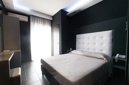 Fly Boutique Hotel