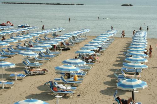 Fotografie z fotogalerie ubytování Hotel Welt v destinaci Gatteo a Mare