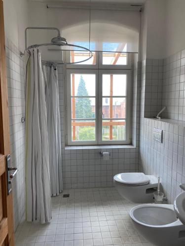 Koupelna v ubytování Gutshaus mit Seeblick - ökologisch & nachhaltig