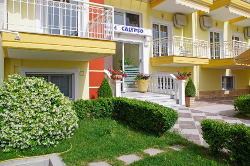 Gallery image of Calypso Beach Hotel in Paralia Katerinis