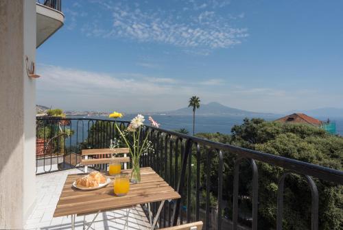 BayView Posillipo, Luxury Terrace & Private Parking - Stunning view