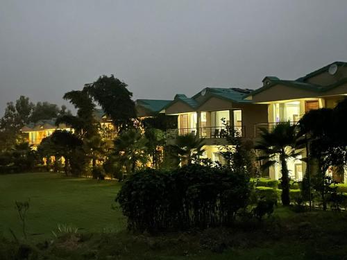 Winsome Resort & Spa Corbett – Photos 4