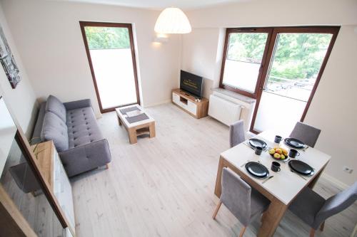 Posedenie v ubytovaní Apartament City Center Classic - Luxury Standard
