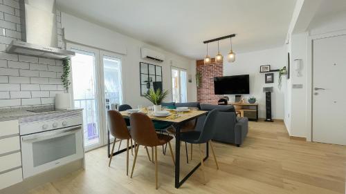 APARTAMENTO JUNTO A LA PLAYA DE BENIDORM