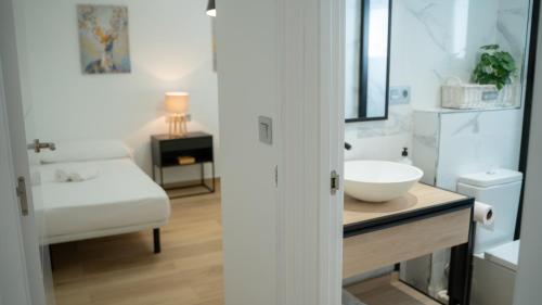 Koupelna v ubytování APARTAMENTO JUNTO A LA PLAYA DE BENIDORM