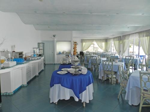 Restaurace v ubytování Hotel Holiday