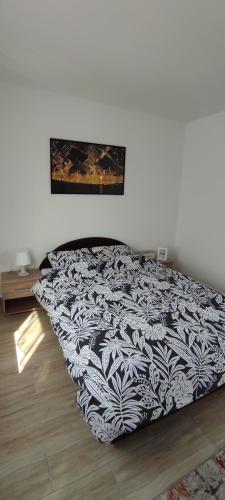 Postel nebo postele na pokoji v ubytování Vikend house