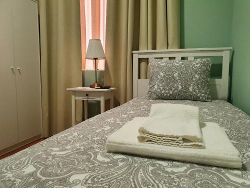 Кровать или кровати в номере Inn Faro - Casa Amarela - Guest House