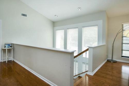 Sandcastle Home – Photos 2