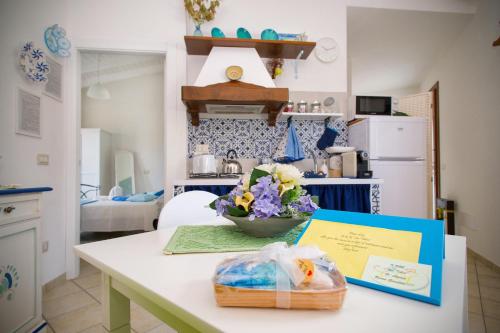 Dapur atau dapur kecil di Holiday Room Sa Tebia