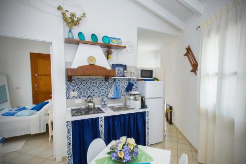 Nhà bếp/bếp nhỏ tại Holiday Room Sa Tebia