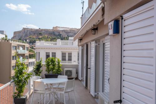 ERMOU STREET APARTMENTs
