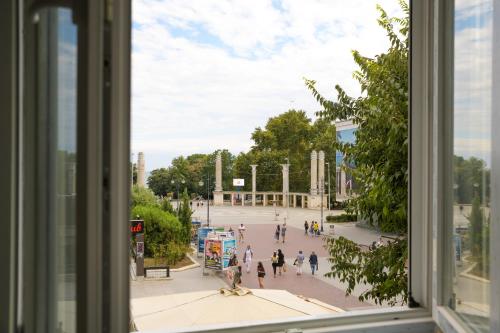 Gallery image of Апартамент BOHO CHIC Free parking in Varna City