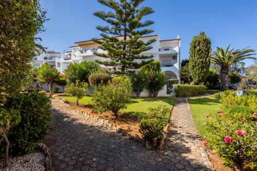 Sea Blue Apartment - Luz Ocean Club