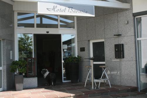 Fachada o entrada de Hotel Bavaria