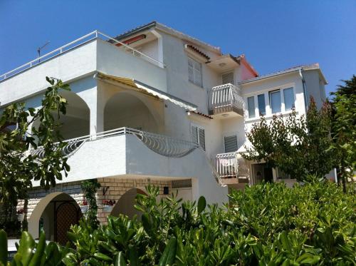 Apartments Anka