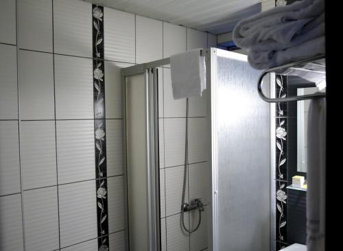 Koupelna v ubytování Kıspet Konak Hotel