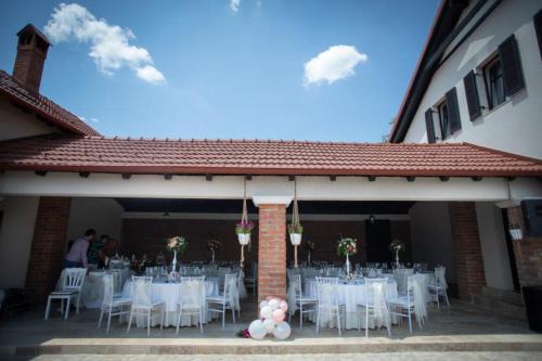 Restaurace v ubytování PENSIUNEA ALEXANDRA