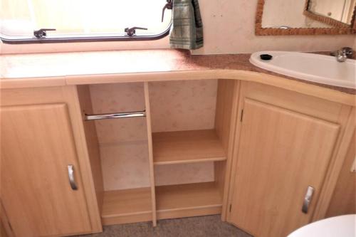 Gallery image of Y Ffau - A gorgeous little caravan in Knighton