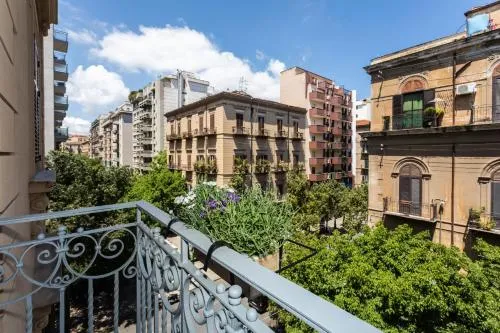 Palazzo Planeta photo 37