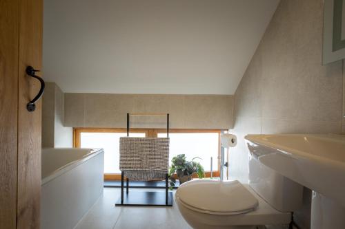 A bathroom at Apple Tree Barn