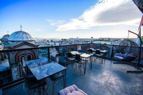 ALF İSTANBUL, Istanbul, Turcia