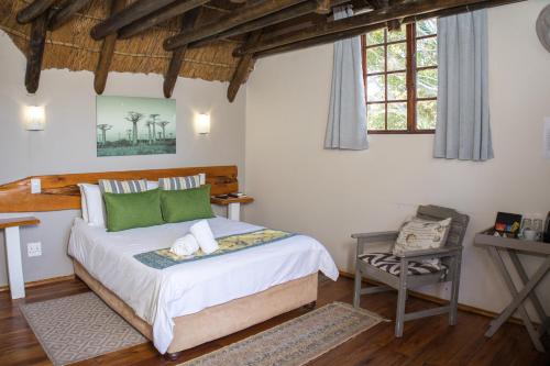 Postel nebo postele na pokoji v ubytování The Birdhouse Bed & Breakfast #NO Loadshedding #Solar Energy