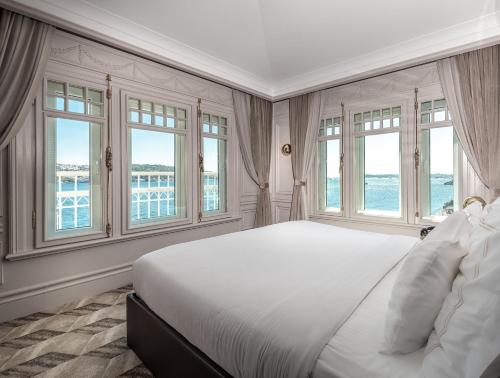 Grand Bosphorus Penthouse Suite