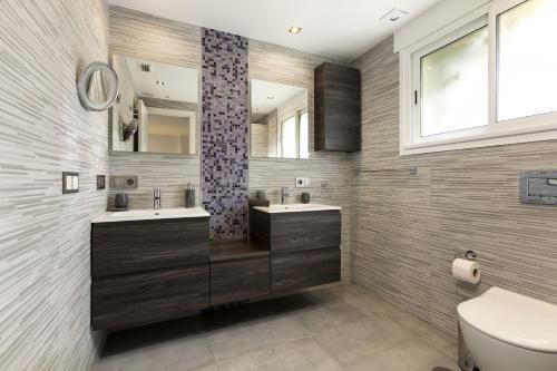Casa Isa by Finest Rentals