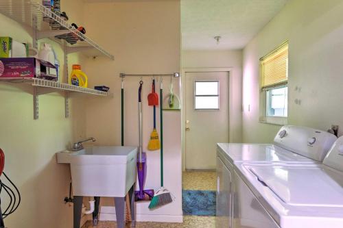 Φωτογραφία από το άλμπουμ του Lakefront Babson Park Escape Pet Friendly! σε Frostproof