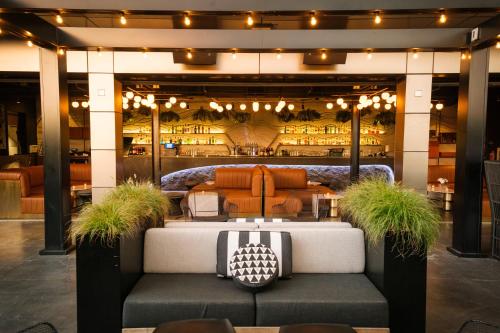 Kimpton Hotel Monaco Philadelphia, an IHG Hotel Image