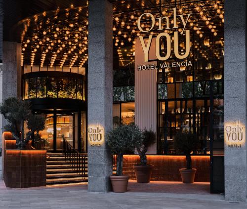 Only YOU Hotel Valencia, Валенсия – Обновени цени 2023