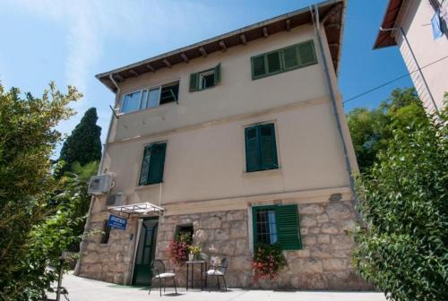 Apartment in Lovran with sea view, terrace, air conditioning, WiFi (3698-1)