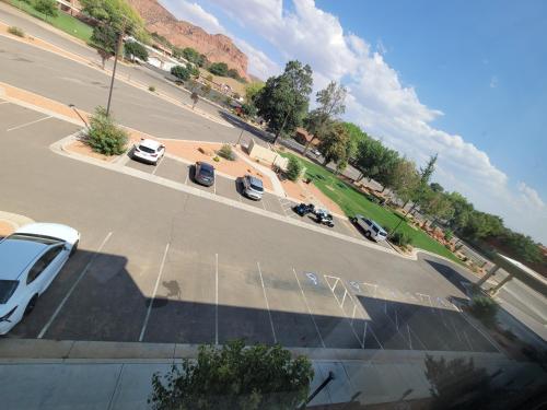 an aerial view of a parking lot with cars parked at Comfort Suites Kanab National Park Area in Kanab