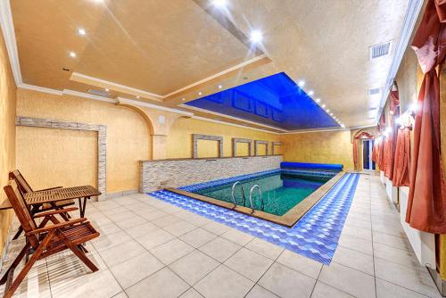 Gallery image of Olga Hotel SPA in Tatariv