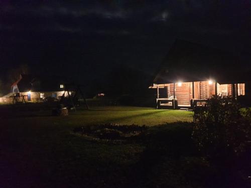 Taman di luar Rannamõisa Puhkeküla