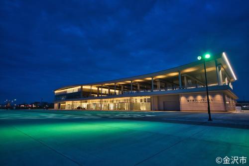 Piscine de l'établissement Smile Hotel Kanazawa Nishiguchi Ekimae ou située à proximité