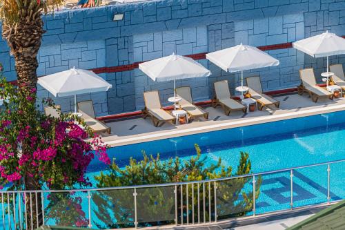 Sealife Kemer Resort Hotel - Ultra All Inclusive — Swimming pool